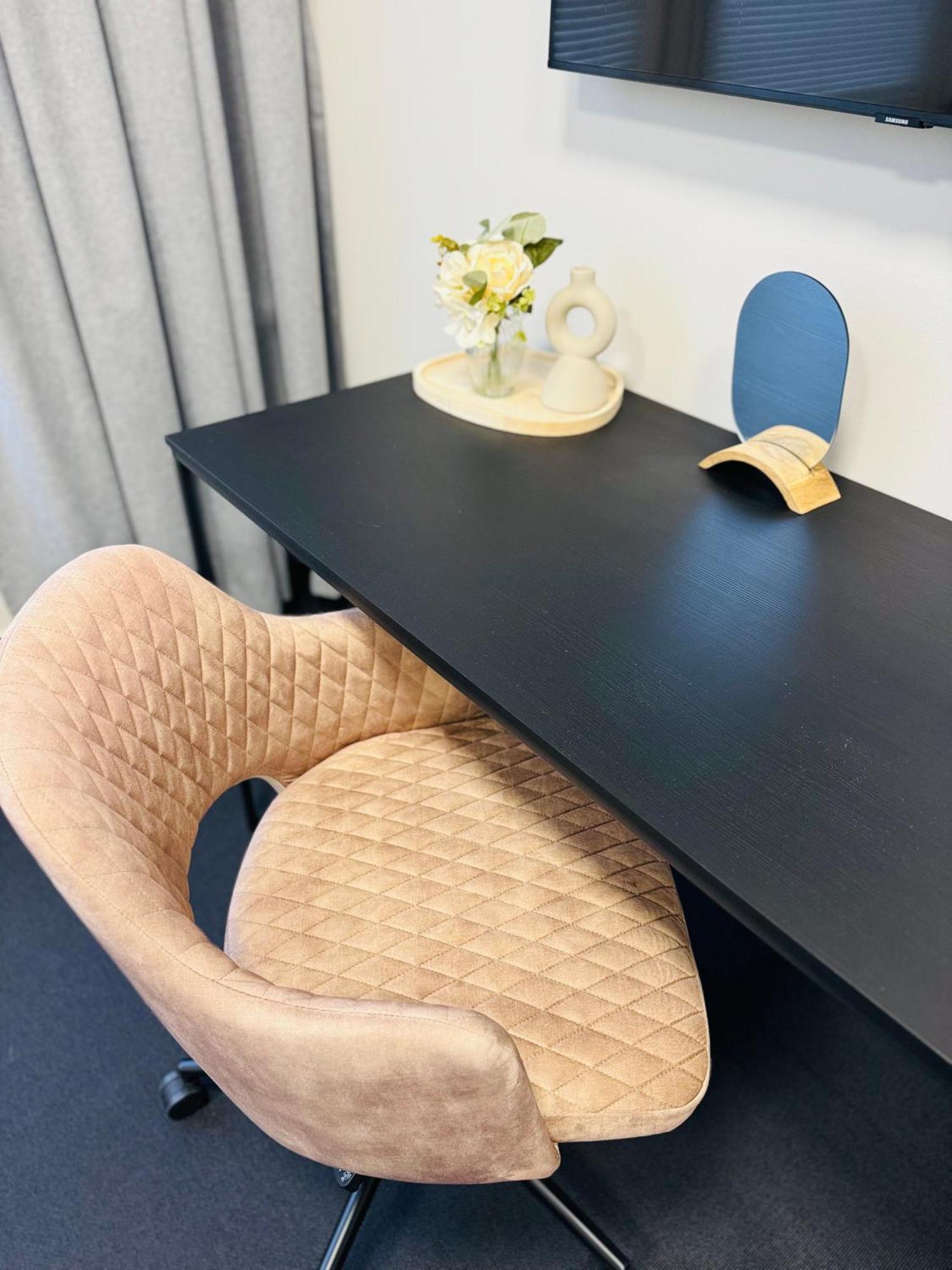 Elbapartment 29 Qm Mit Eigenem Badezimmer ฮัมบูร์ก ภายนอก รูปภาพ